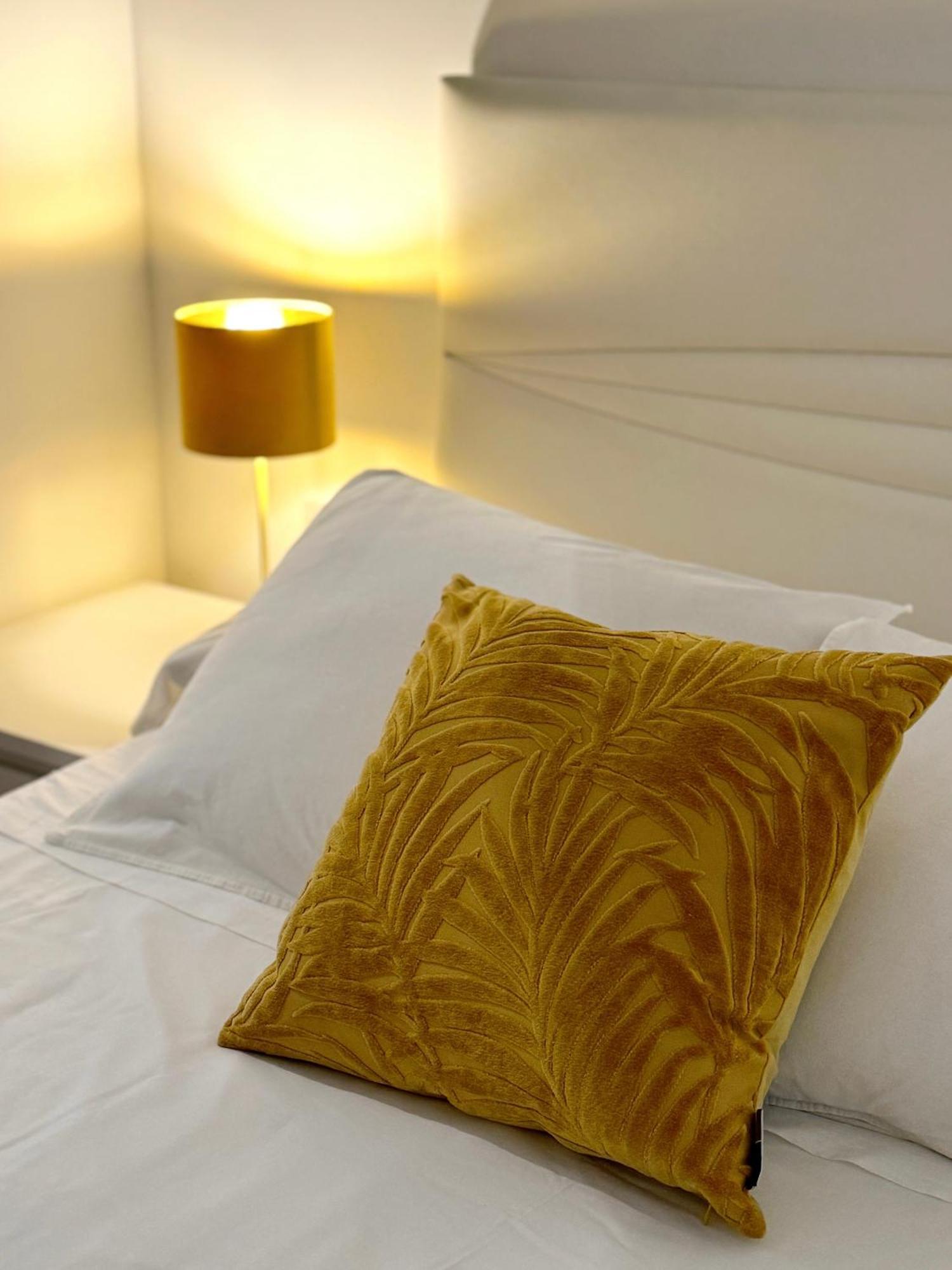 Delightful City Centre Studio Clarendon Apartment - Grand Central House Gibraltar Ngoại thất bức ảnh