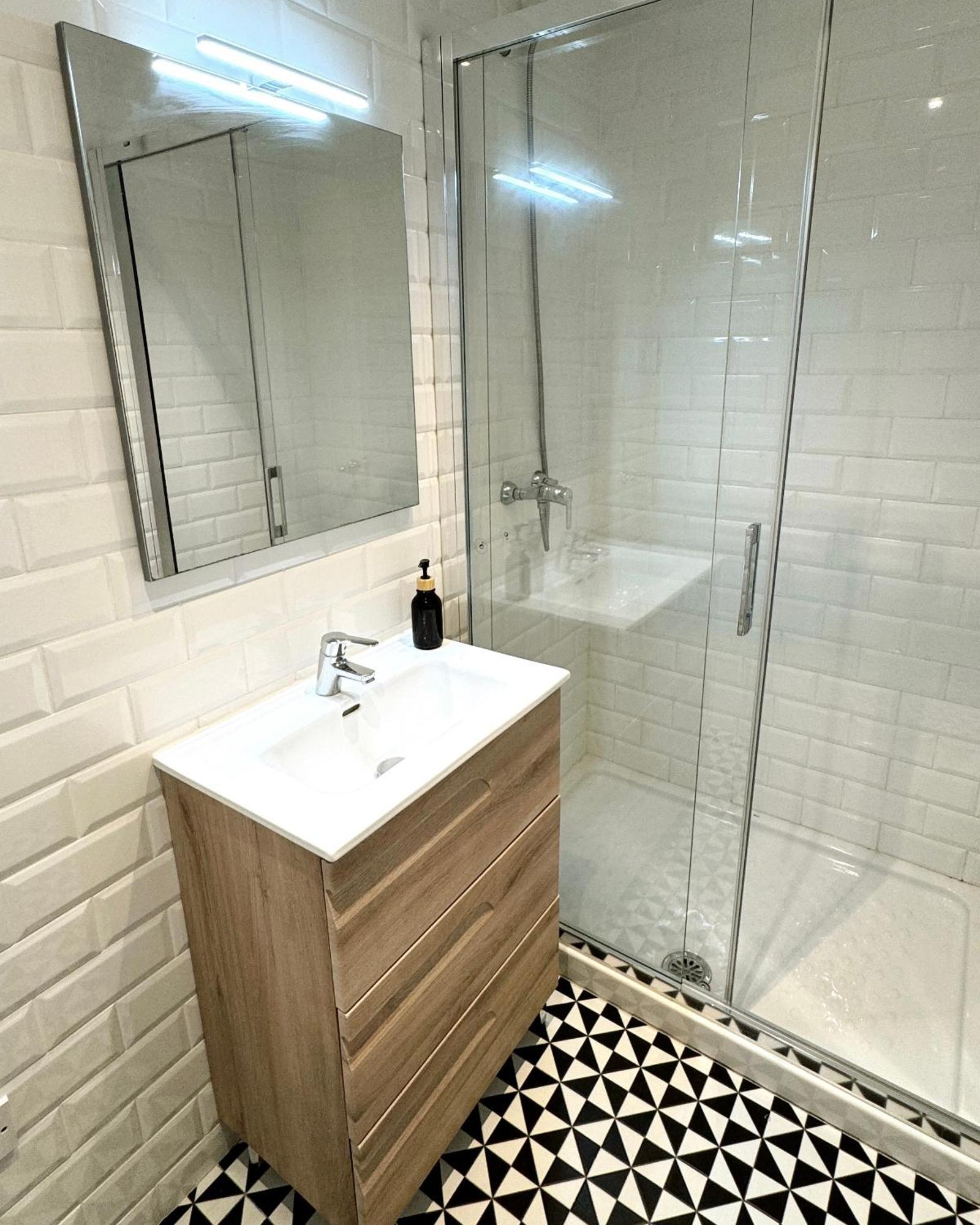 Delightful City Centre Studio Clarendon Apartment - Grand Central House Gibraltar Ngoại thất bức ảnh